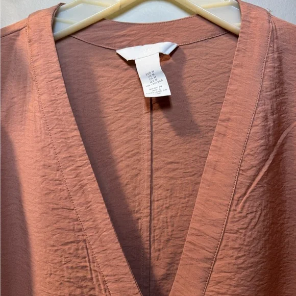 H&M Dusty Rose Maxi Dress with V-Neck - Picture 4 of 11